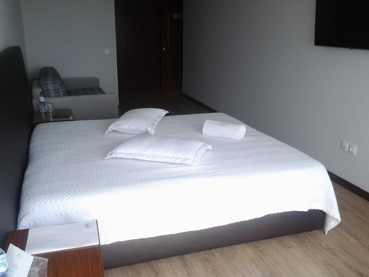 Guest House A&Z Espinho  Exterior photo